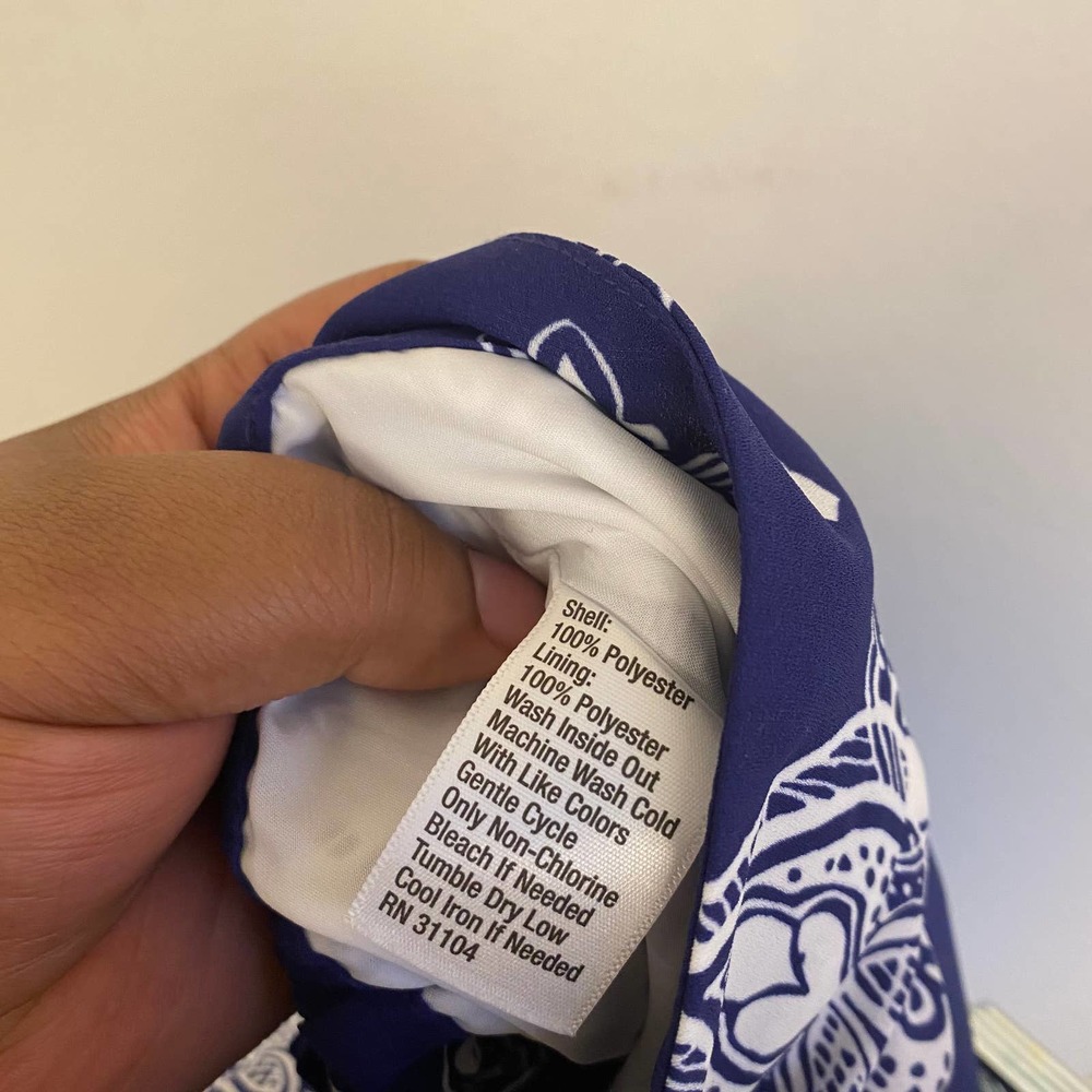 *2/$15* Kaari Blue Patterned Shorts Medium - Picture 3 of 4